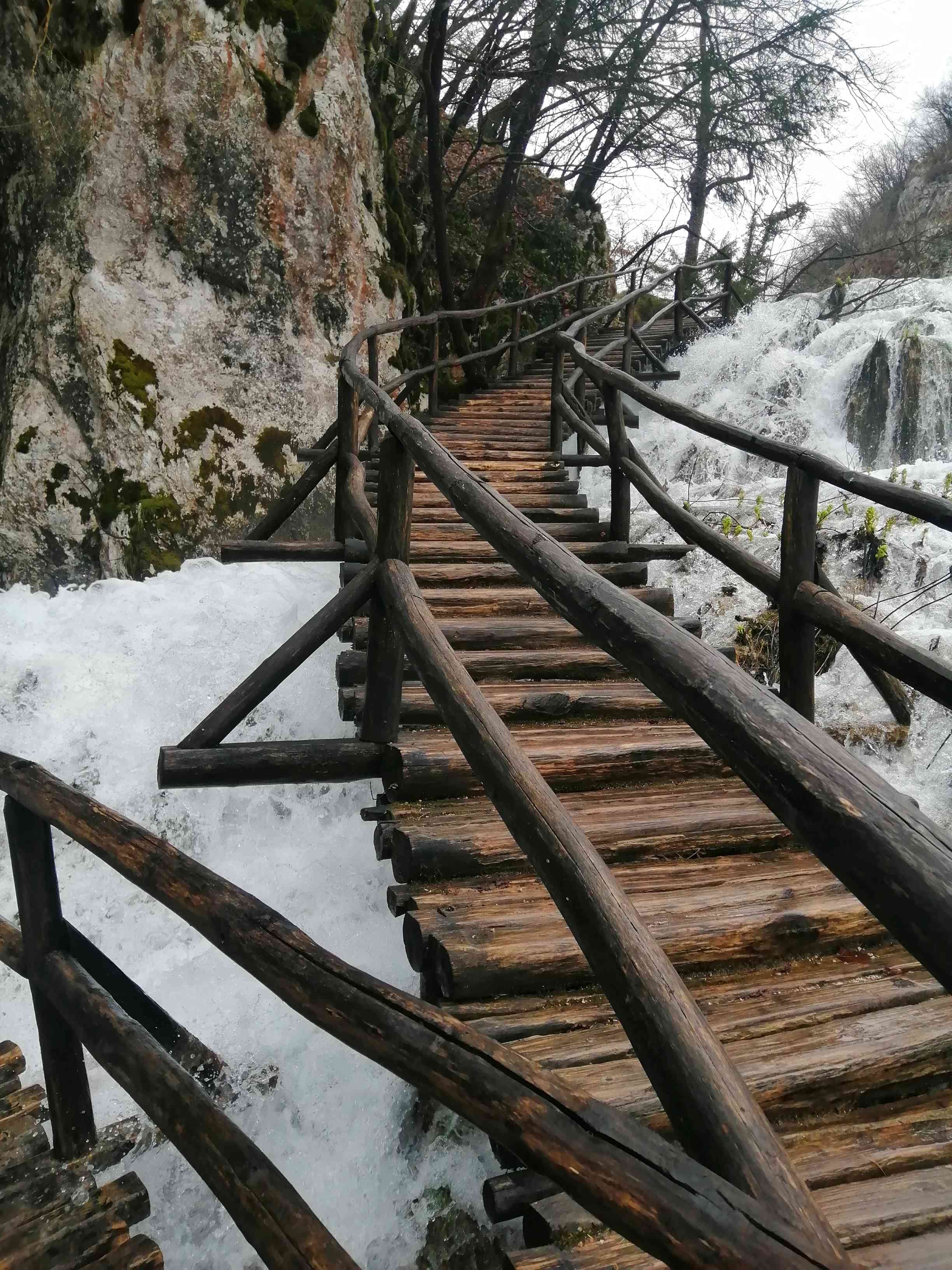 plitvice lake Photo 11