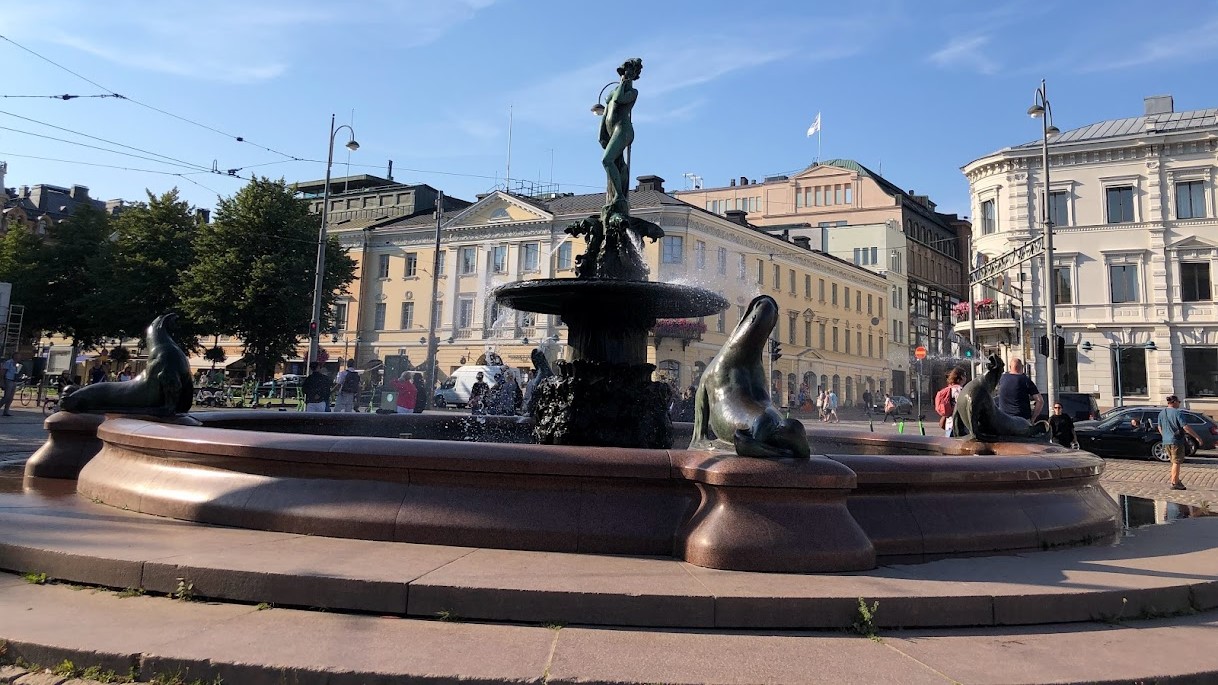 Havis Amanda statue and fountain