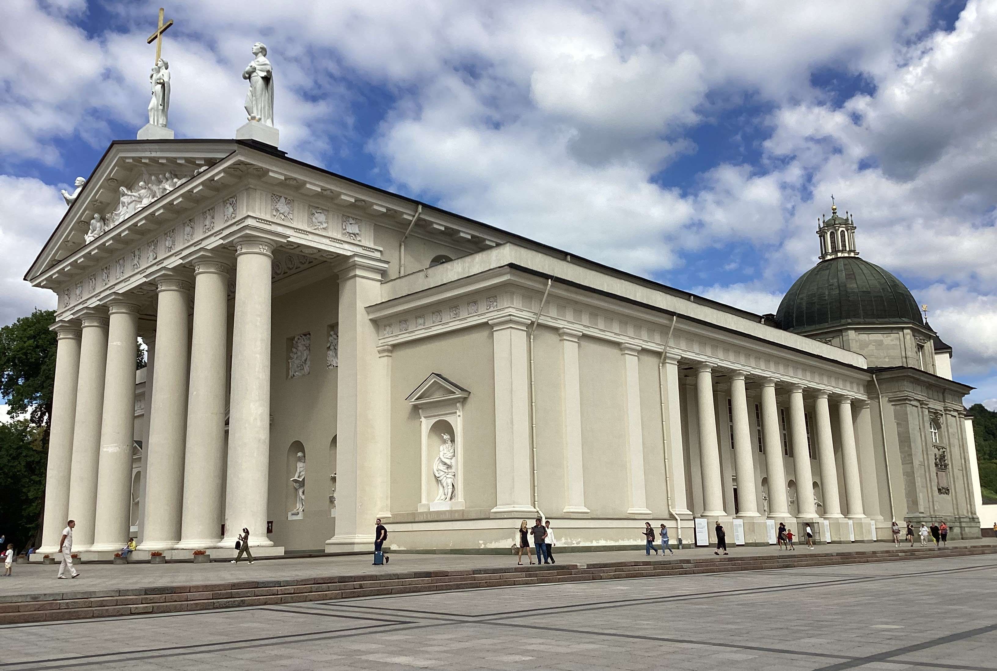 Vilnius Cathedral Pic. 1